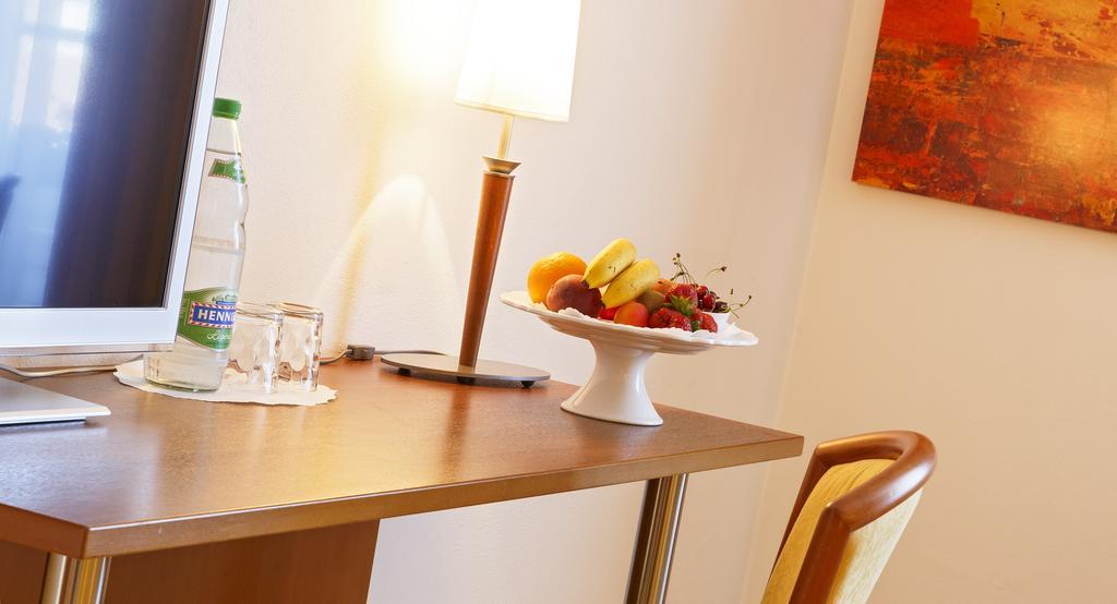 Hotel Landgasthof Schoenbuehl Pokoj fotografie